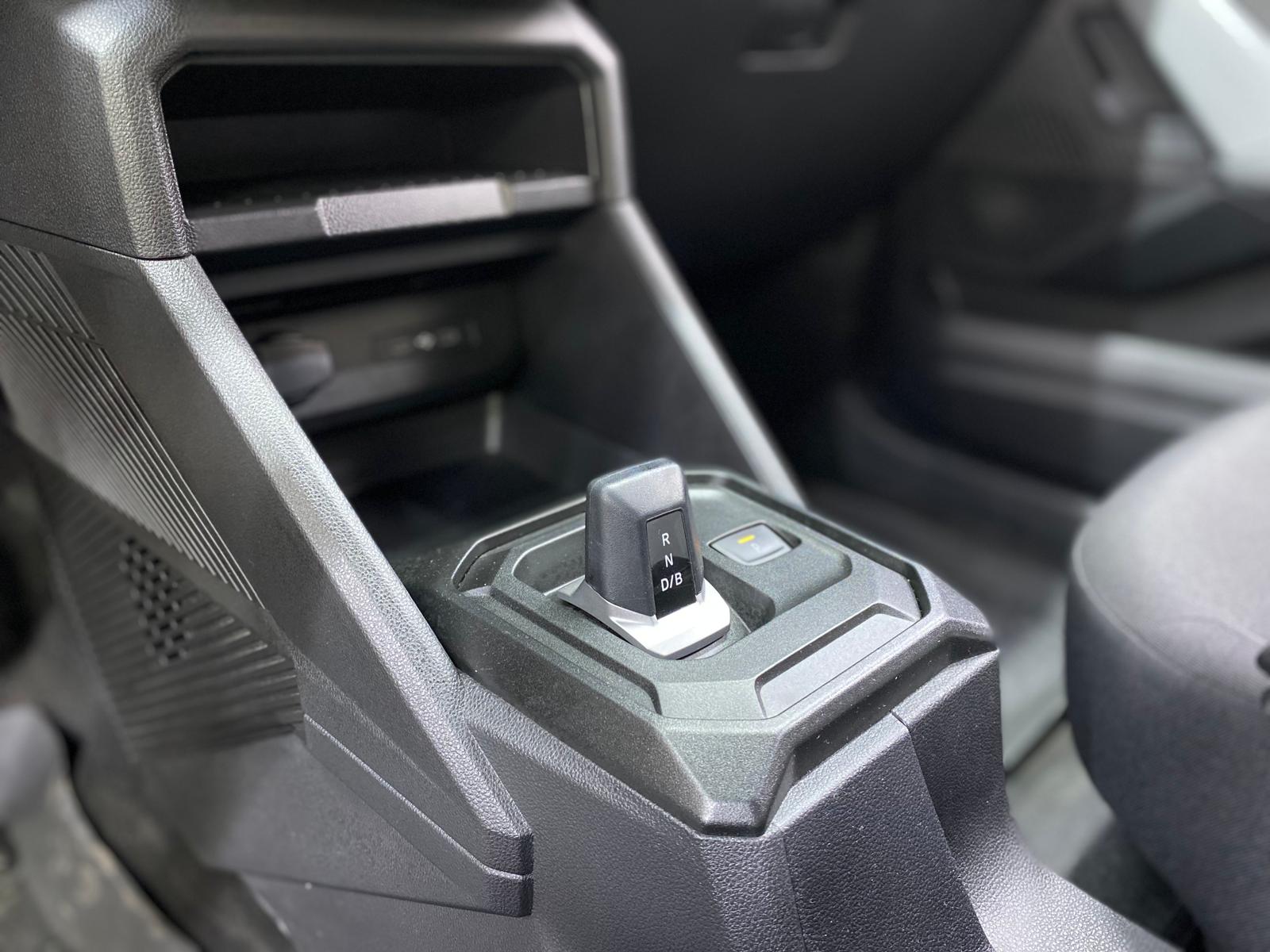 RENAULT DUSTER 16